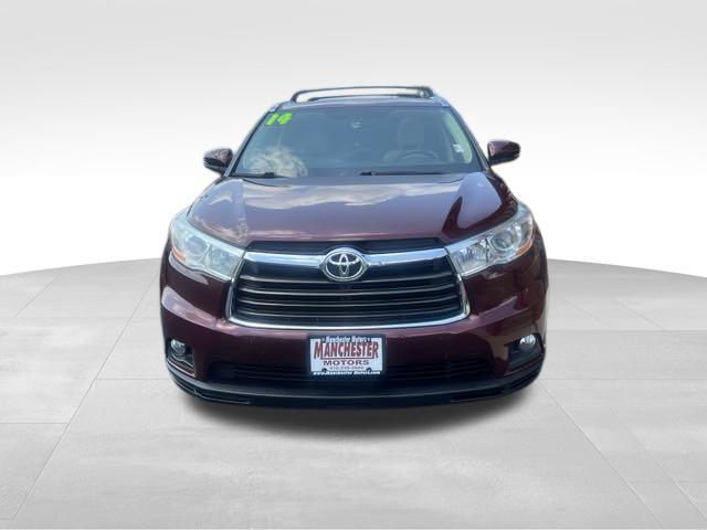 used 2014 Toyota Highlander car, priced at $17,500