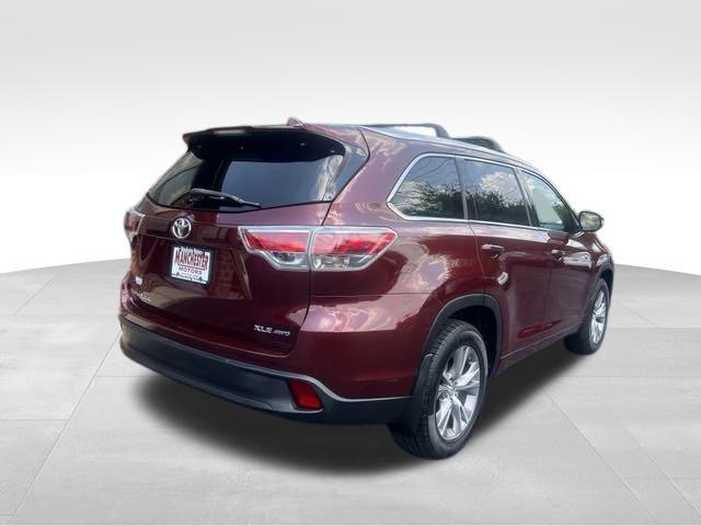 used 2014 Toyota Highlander car, priced at $17,500