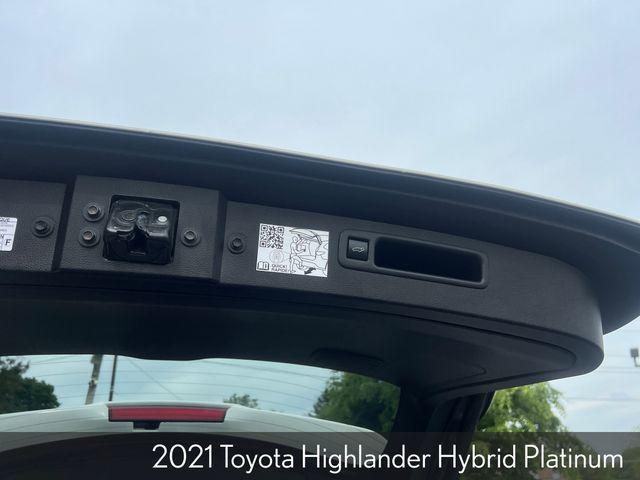used 2021 Toyota Highlander Hybrid car, priced at $34,250