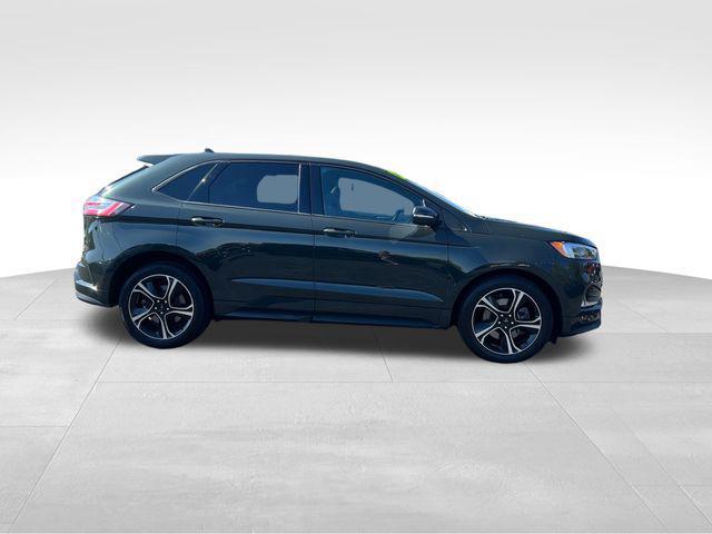 used 2022 Ford Edge car, priced at $26,000