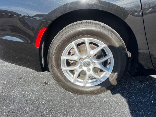 used 2023 Chrysler Pacifica car, priced at $22,350