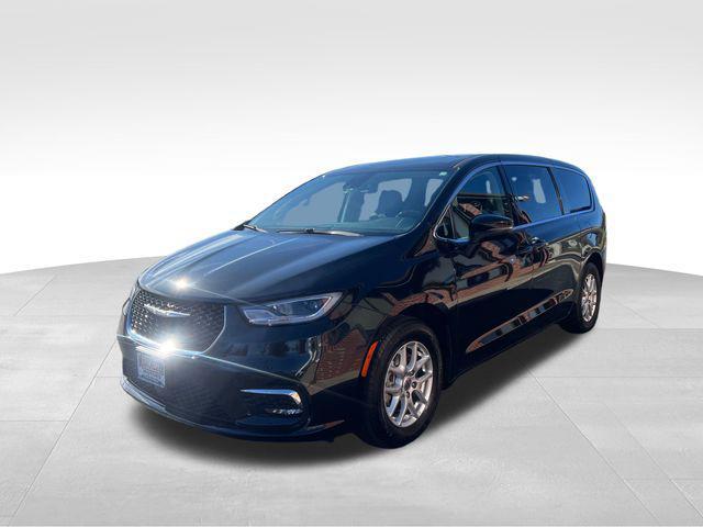 used 2023 Chrysler Pacifica car, priced at $22,350