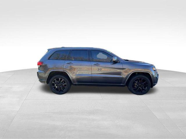 used 2017 Jeep Grand Cherokee car, priced at $17,300