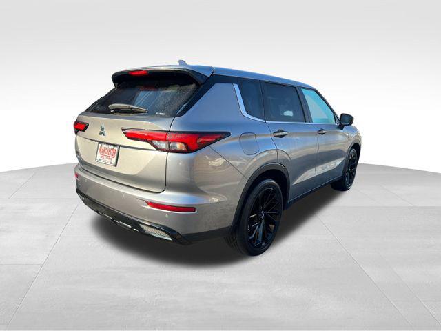 used 2022 Mitsubishi Outlander car, priced at $25,081