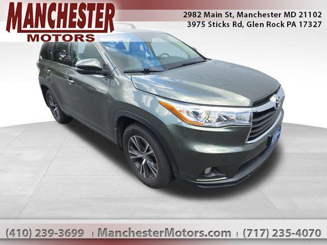 used 2016 Toyota Highlander car, priced at $18,800