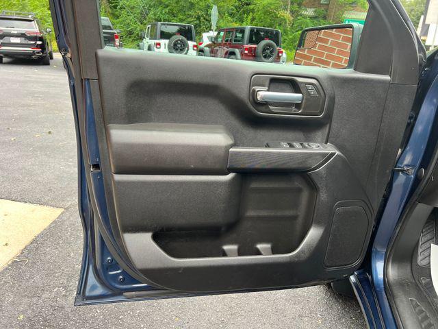 used 2022 Chevrolet Silverado 1500 car, priced at $30,000