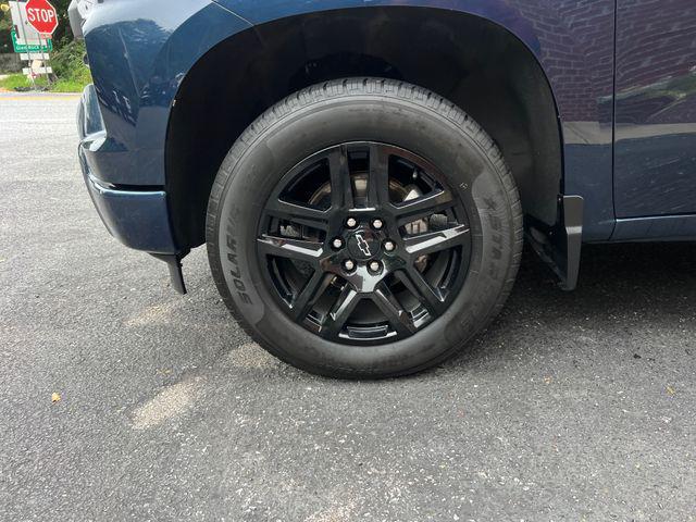 used 2022 Chevrolet Silverado 1500 car, priced at $30,000