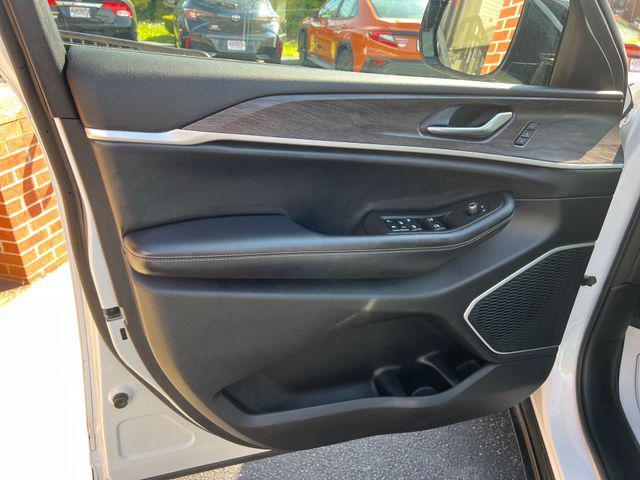 used 2021 Jeep Grand Cherokee L car, priced at $27,600