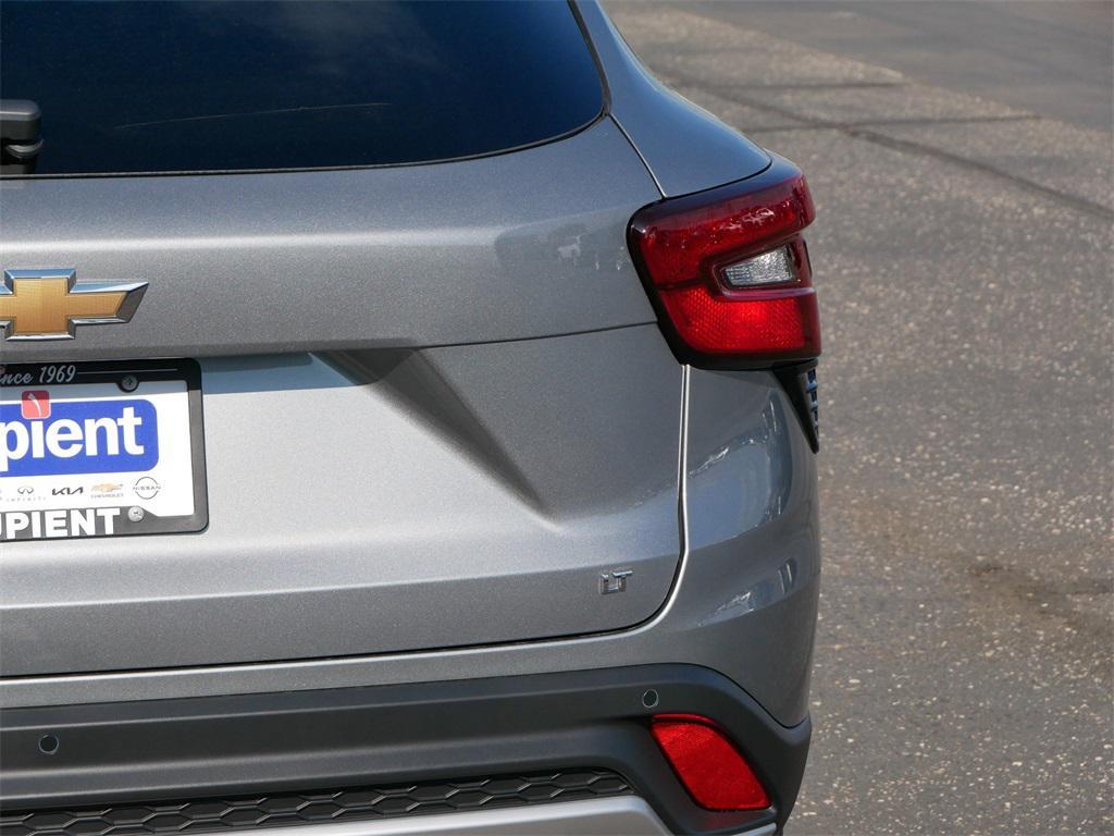 new 2025 Chevrolet Trax car, priced at $23,469