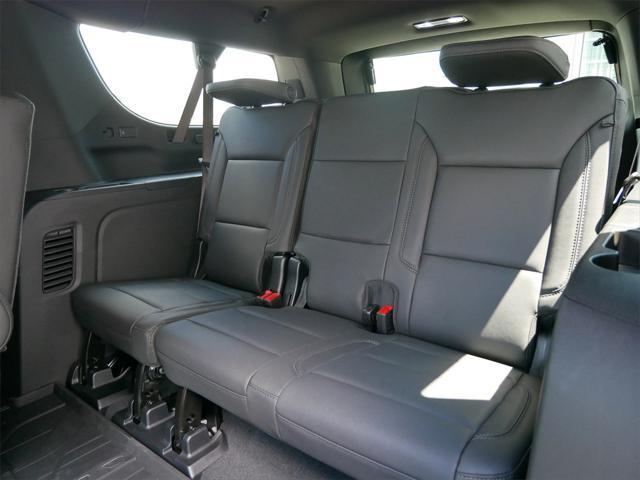 new 2025 Chevrolet Suburban car, priced at $71,100