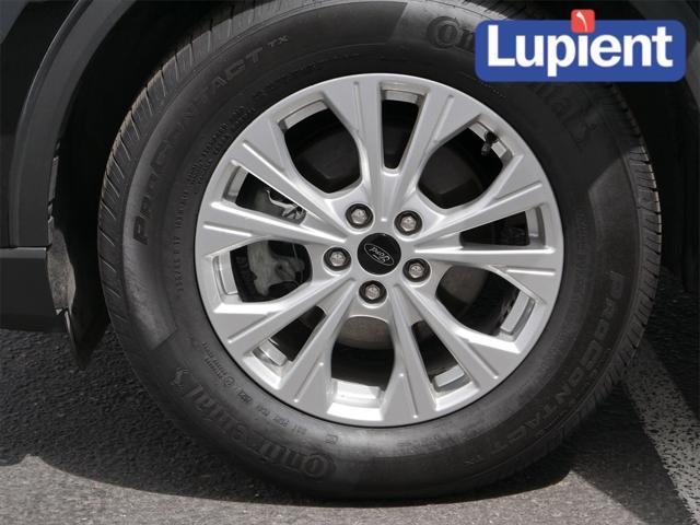 used 2023 Ford Escape car, priced at $25,500