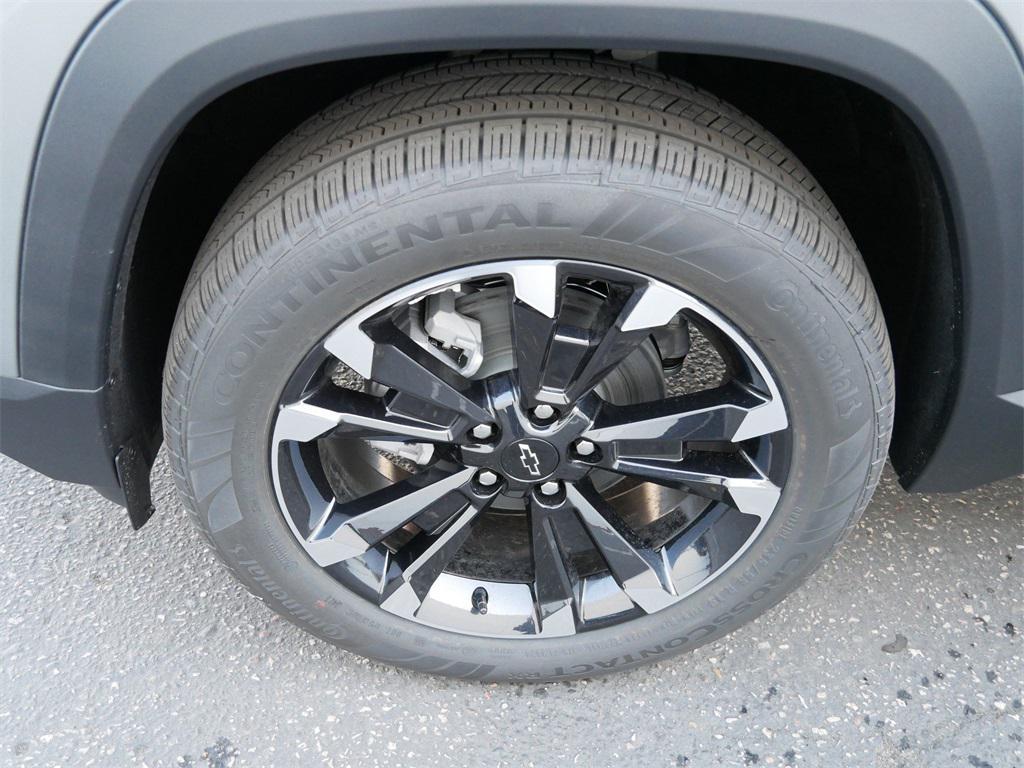 new 2026 Chevrolet Equinox car, priced at $36,221