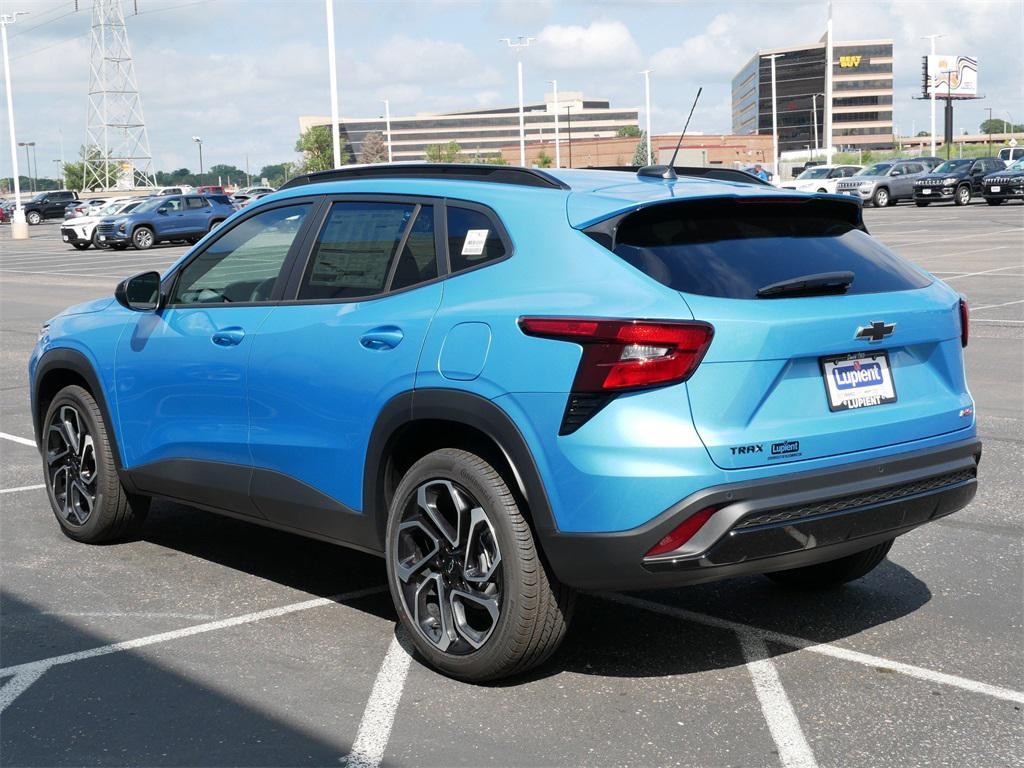 new 2025 Chevrolet Trax car, priced at $25,647