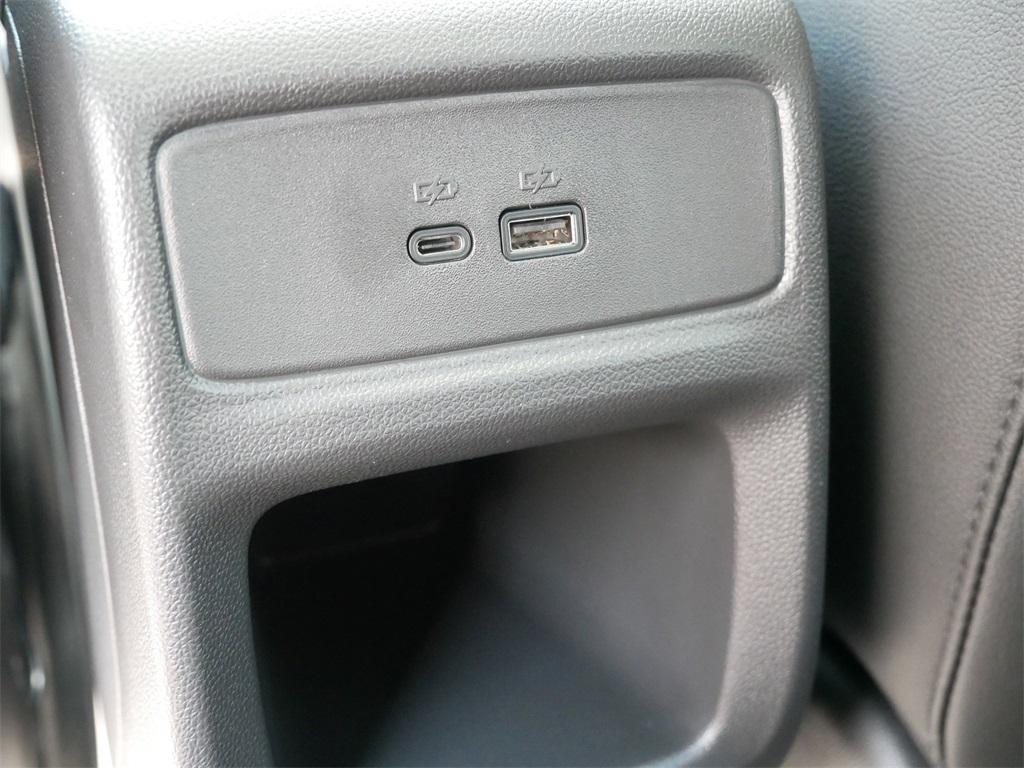 new 2025 Chevrolet Trax car, priced at $25,647