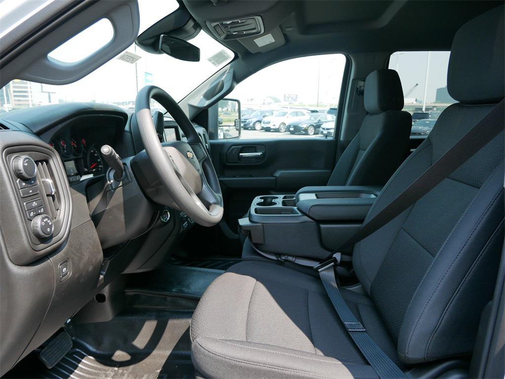 new 2025 Chevrolet Silverado 3500 car, priced at $51,220