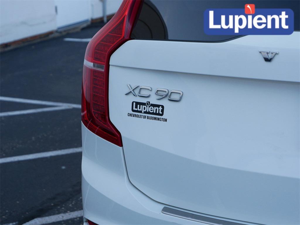 used 2022 Volvo XC90 car, priced at $31,483