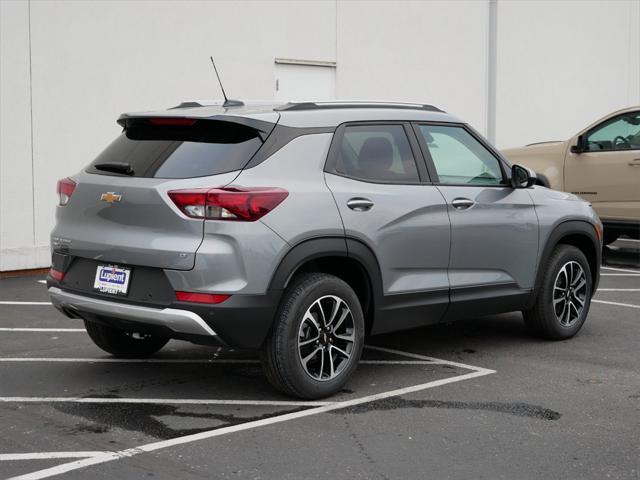 new 2025 Chevrolet TrailBlazer car, priced at $28,057