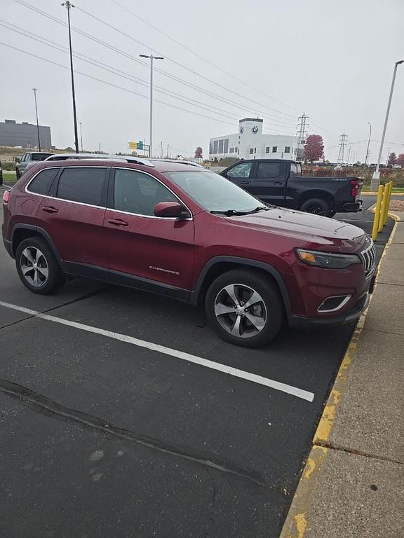 used 2019 Jeep Cherokee car, priced at $19,597