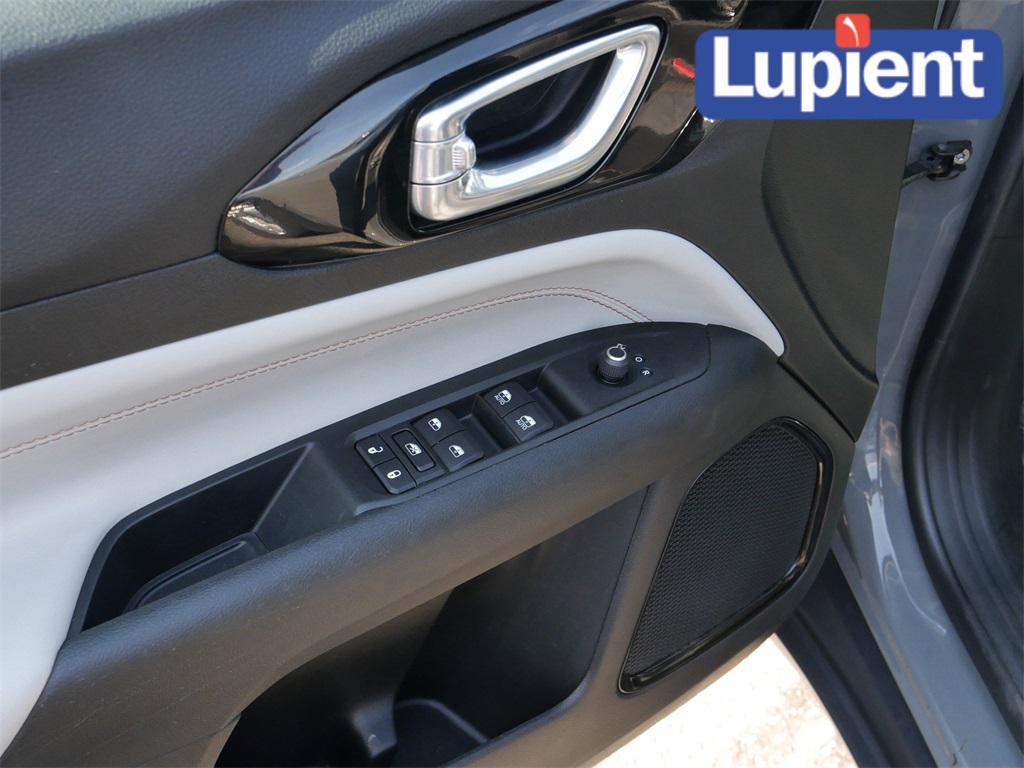 used 2022 Jeep Compass car, priced at $24,904
