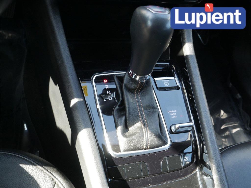 used 2022 Jeep Compass car, priced at $24,904