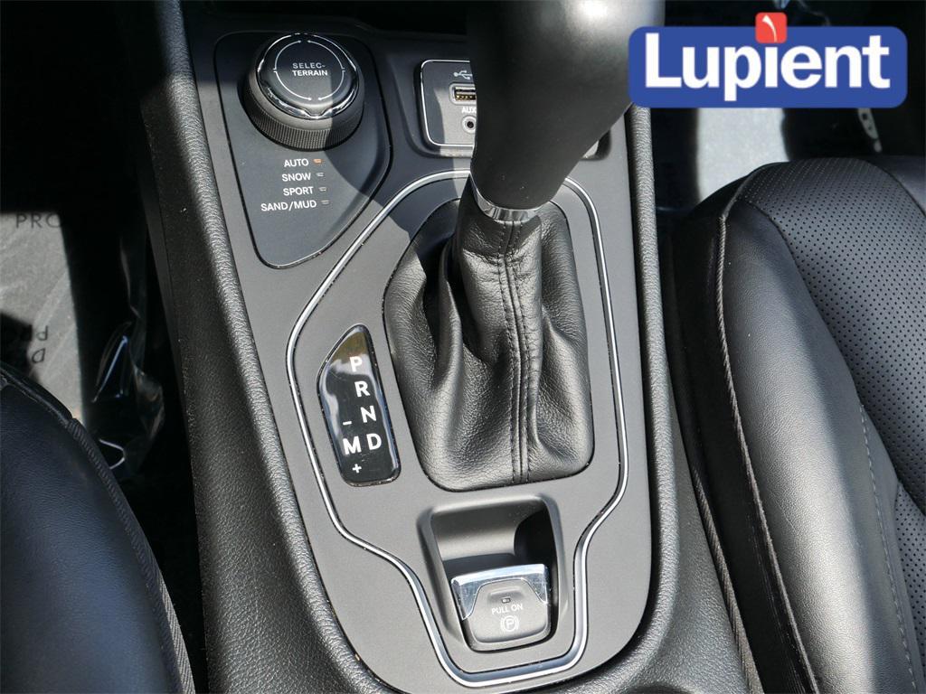 used 2022 Jeep Cherokee car, priced at $23,989