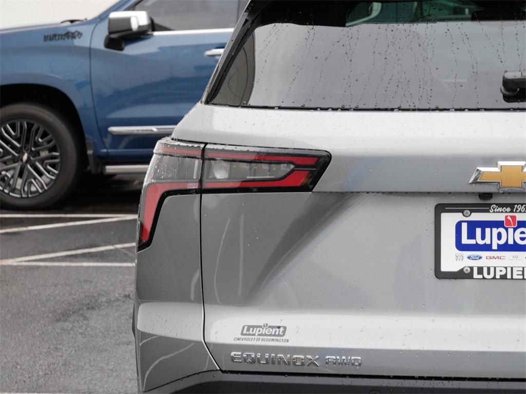 new 2026 Chevrolet Equinox car, priced at $30,543