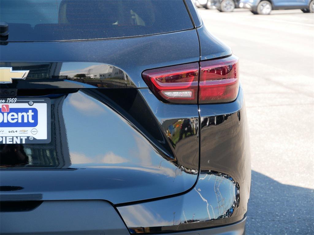 new 2025 Chevrolet Blazer car, priced at $44,620