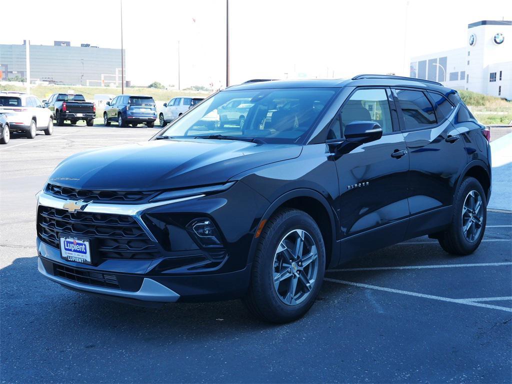 new 2025 Chevrolet Blazer car, priced at $44,620