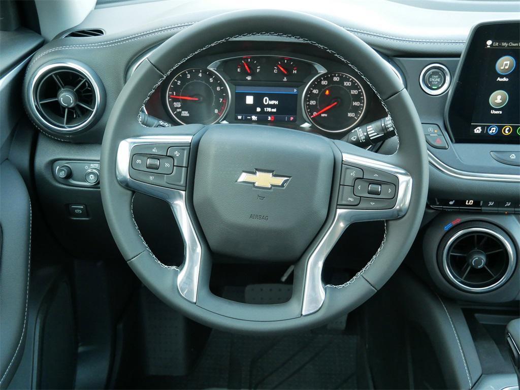 new 2025 Chevrolet Blazer car, priced at $44,620