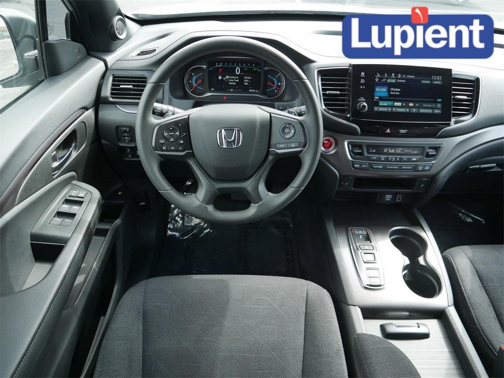 used 2022 Honda Pilot car, priced at $31,174