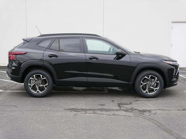 new 2025 Chevrolet Trax car, priced at $23,610