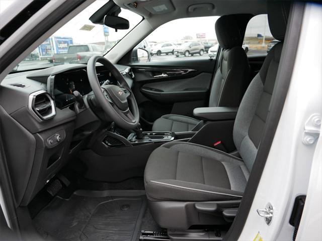 new 2025 Chevrolet TrailBlazer car, priced at $25,874