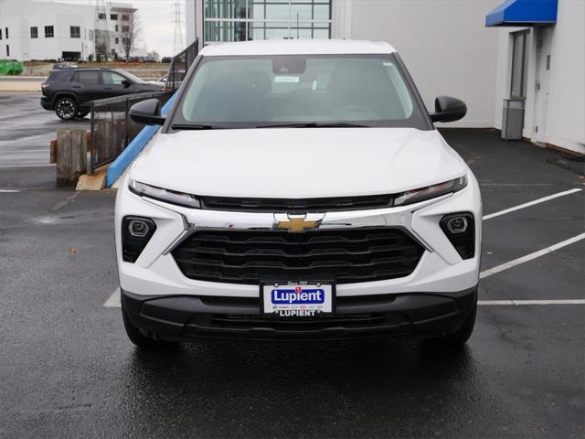 new 2025 Chevrolet TrailBlazer car, priced at $25,874