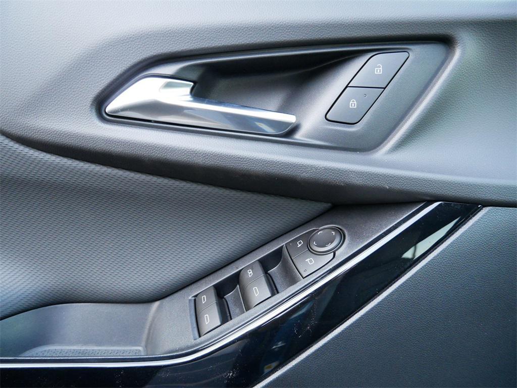 new 2026 Chevrolet Equinox car, priced at $29,961