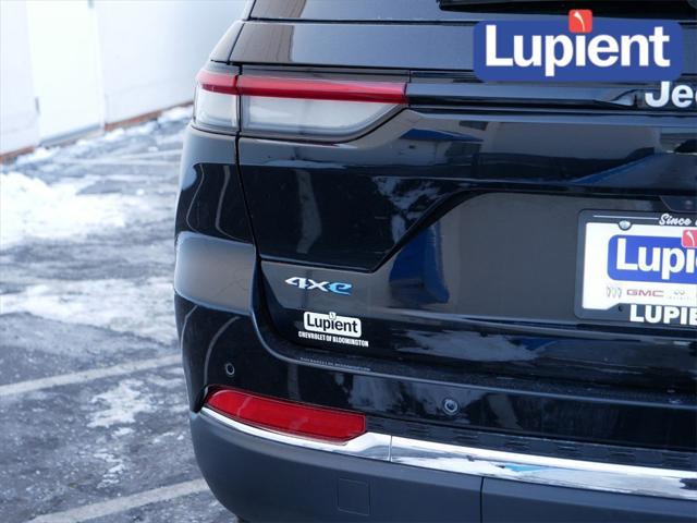 used 2024 Jeep Grand Cherokee car, priced at $35,718