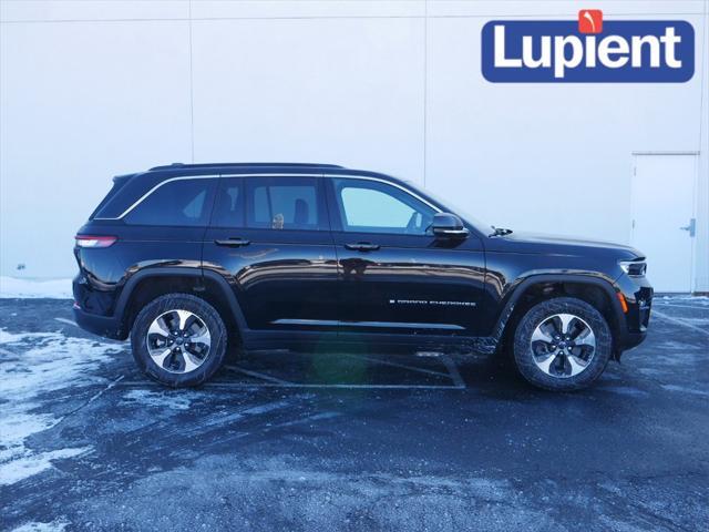 used 2024 Jeep Grand Cherokee car, priced at $35,718