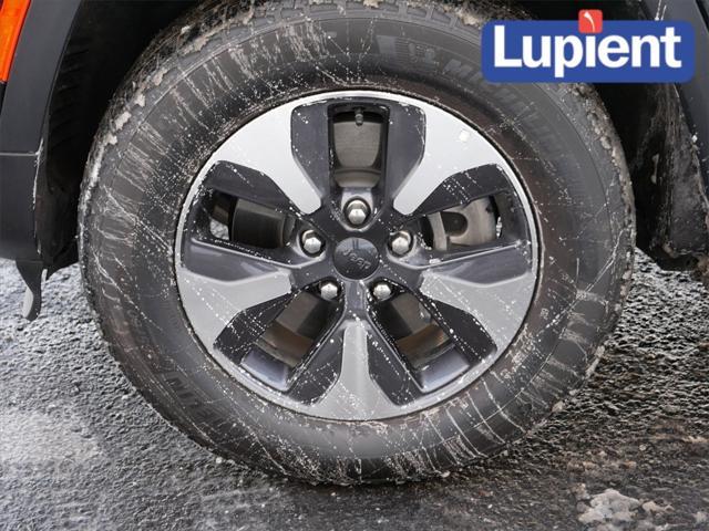 used 2024 Jeep Grand Cherokee car, priced at $35,718
