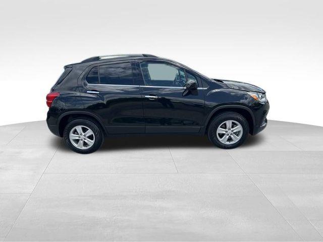 used 2020 Chevrolet Trax car, priced at $18,000