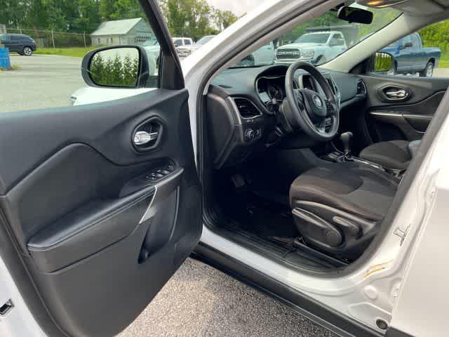 used 2019 Jeep Cherokee car, priced at $13,988