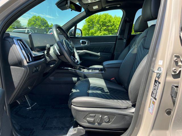 used 2024 Kia Sorento car, priced at $41,998