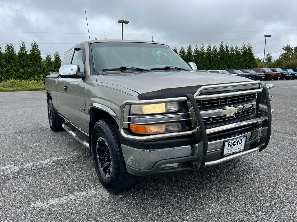 used 2001 Chevrolet Silverado 1500 car, priced at $6,995