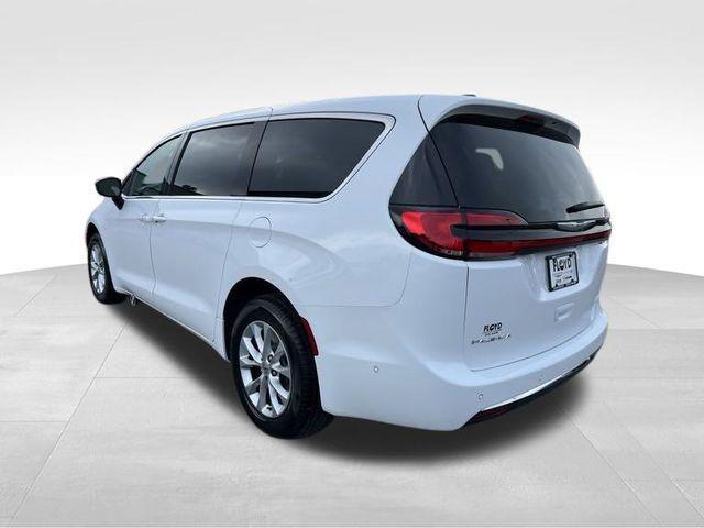 new 2025 Chrysler Pacifica car, priced at $50,315