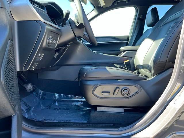 new 2025 Jeep Grand Cherokee car, priced at $51,015