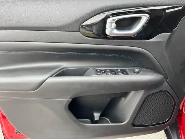 new 2025 Jeep Compass car, priced at $33,538