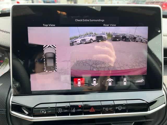 new 2025 Jeep Compass car, priced at $33,538