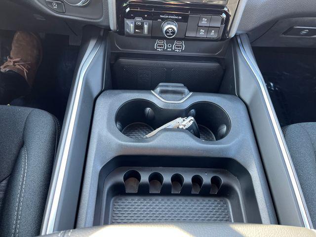 new 2025 Ram 1500 car, priced at $62,995