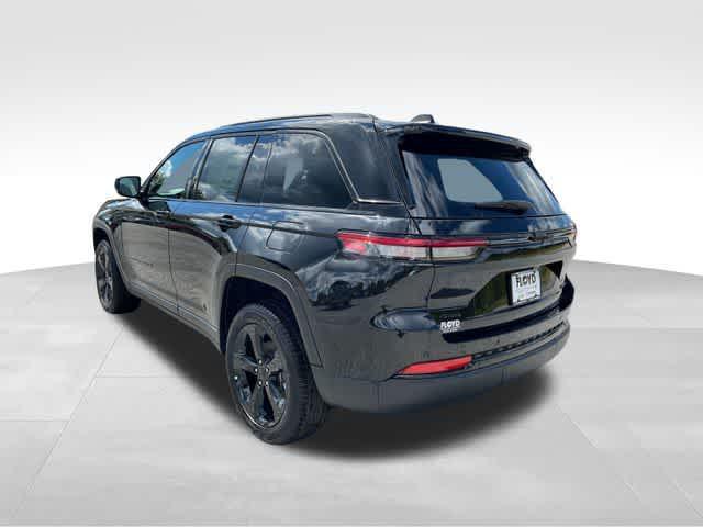 new 2025 Jeep Grand Cherokee car, priced at $49,237