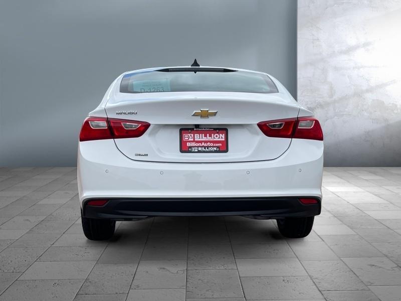 new 2025 Chevrolet Malibu car, priced at $27,644