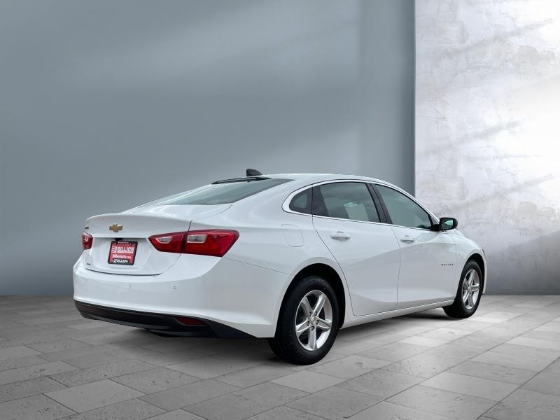 new 2025 Chevrolet Malibu car, priced at $27,644