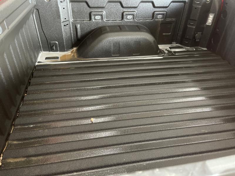 used 2024 Chevrolet Silverado 1500 car, priced at $39,995